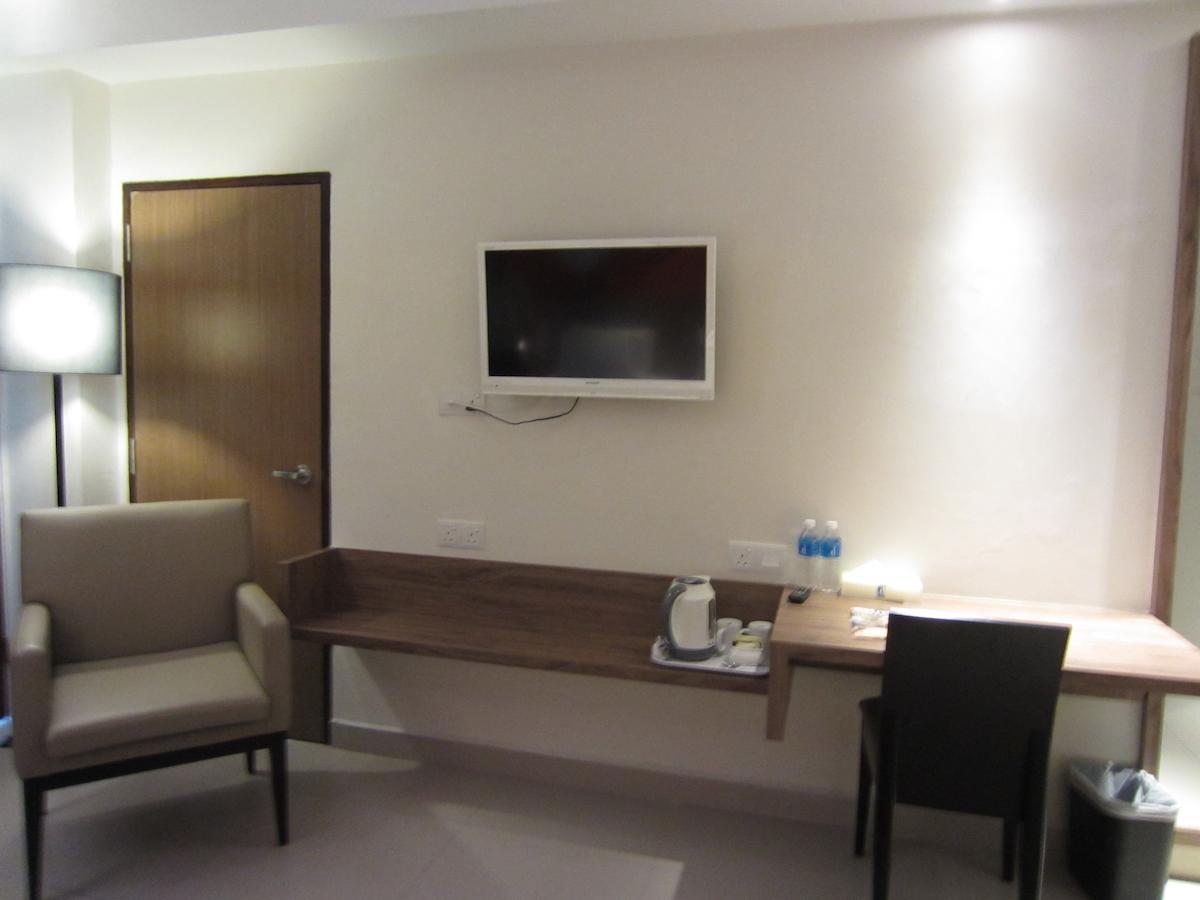 D Hotel Сери-Искандар Номер фото
